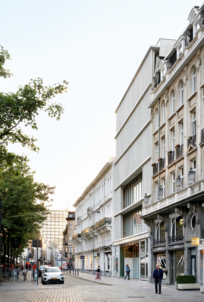 Antwerp Tour